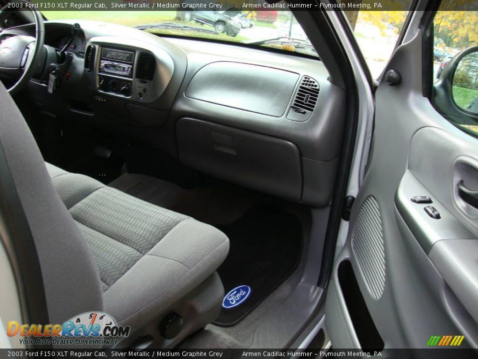 2003 Ford F150 XLT Regular Cab Silver Metallic / Medium Graphite Grey Photo #16