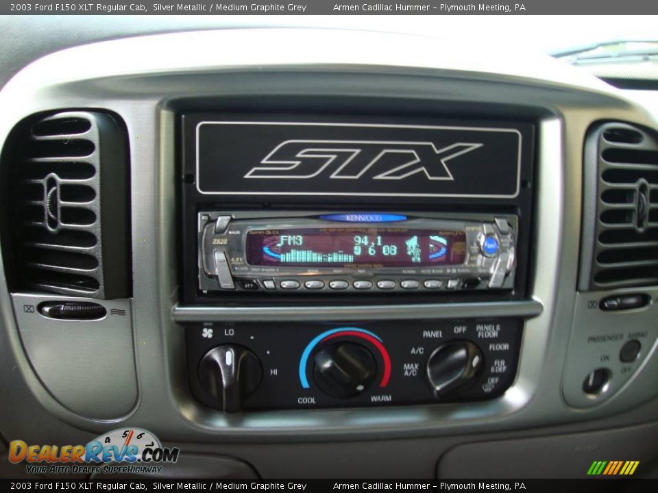 2003 Ford F150 XLT Regular Cab Silver Metallic / Medium Graphite Grey Photo #30