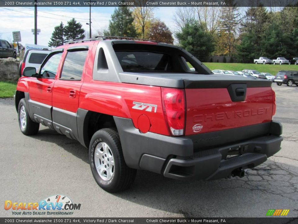 2003 Chevrolet Avalanche 1500 Z71 4x4 Victory Red / Dark Charcoal Photo #5