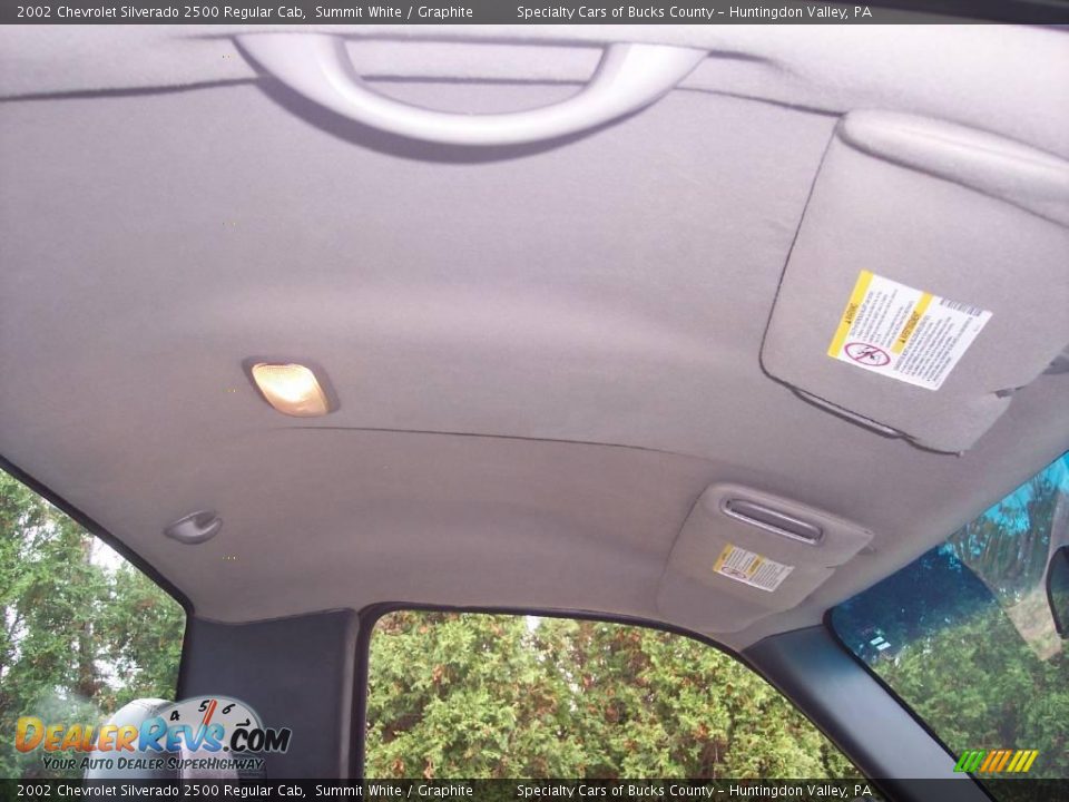 2002 Chevrolet Silverado 2500 Regular Cab Summit White / Graphite Photo #34