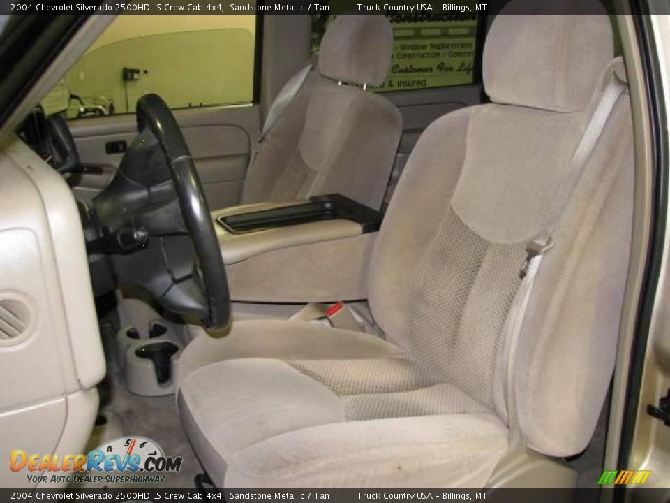 2004 Chevrolet Silverado 2500HD LS Crew Cab 4x4 Sandstone Metallic / Tan Photo #10
