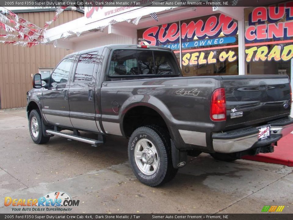 2005 Ford F350 Super Duty Lariat Crew Cab 4x4 Dark Stone Metallic / Tan Photo #4