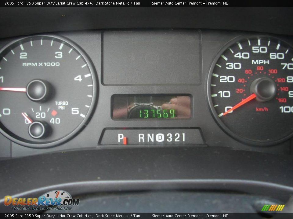 2005 Ford F350 Super Duty Lariat Crew Cab 4x4 Dark Stone Metallic / Tan Photo #17