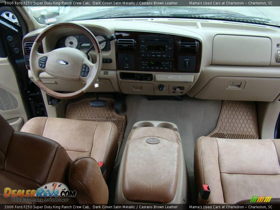 Dashboard of 2006 Ford F250 Super Duty King Ranch Crew Cab Photo #13