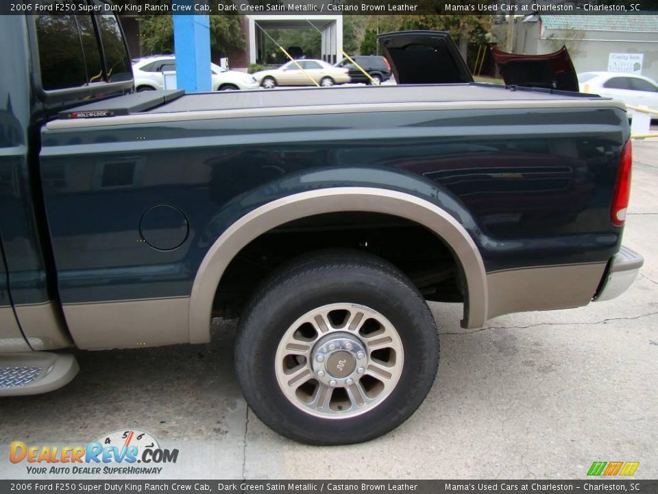 2006 Ford F250 Super Duty King Ranch Crew Cab Dark Green Satin Metallic / Castano Brown Leather Photo #26