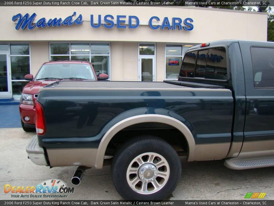 2006 Ford F250 Super Duty King Ranch Crew Cab Dark Green Satin Metallic / Castano Brown Leather Photo #27