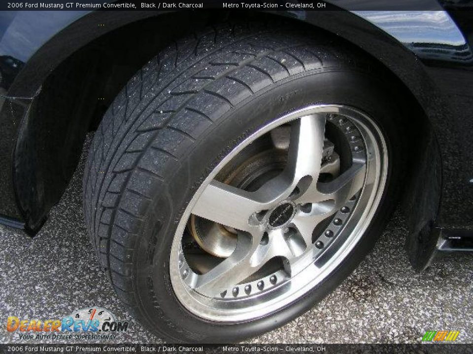 2006 Ford Mustang GT Premium Convertible Black / Dark Charcoal Photo #26