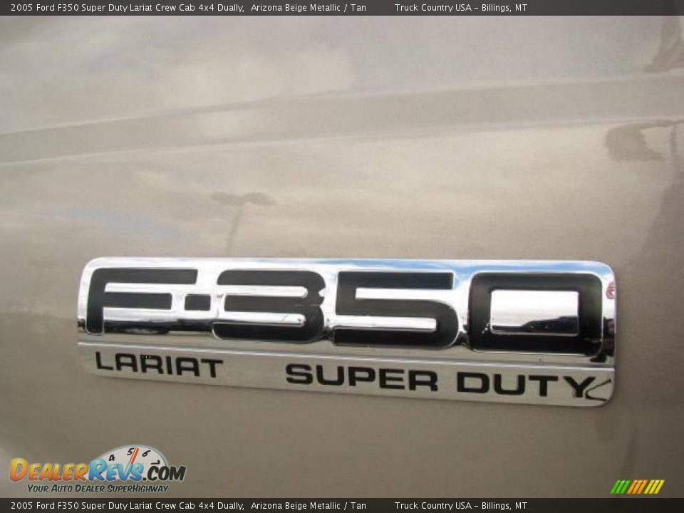 2005 Ford F350 Super Duty Lariat Crew Cab 4x4 Dually Arizona Beige Metallic / Tan Photo #12