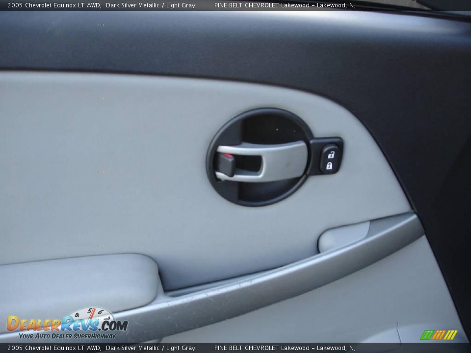 2005 Chevrolet Equinox LT AWD Dark Silver Metallic / Light Gray Photo #6