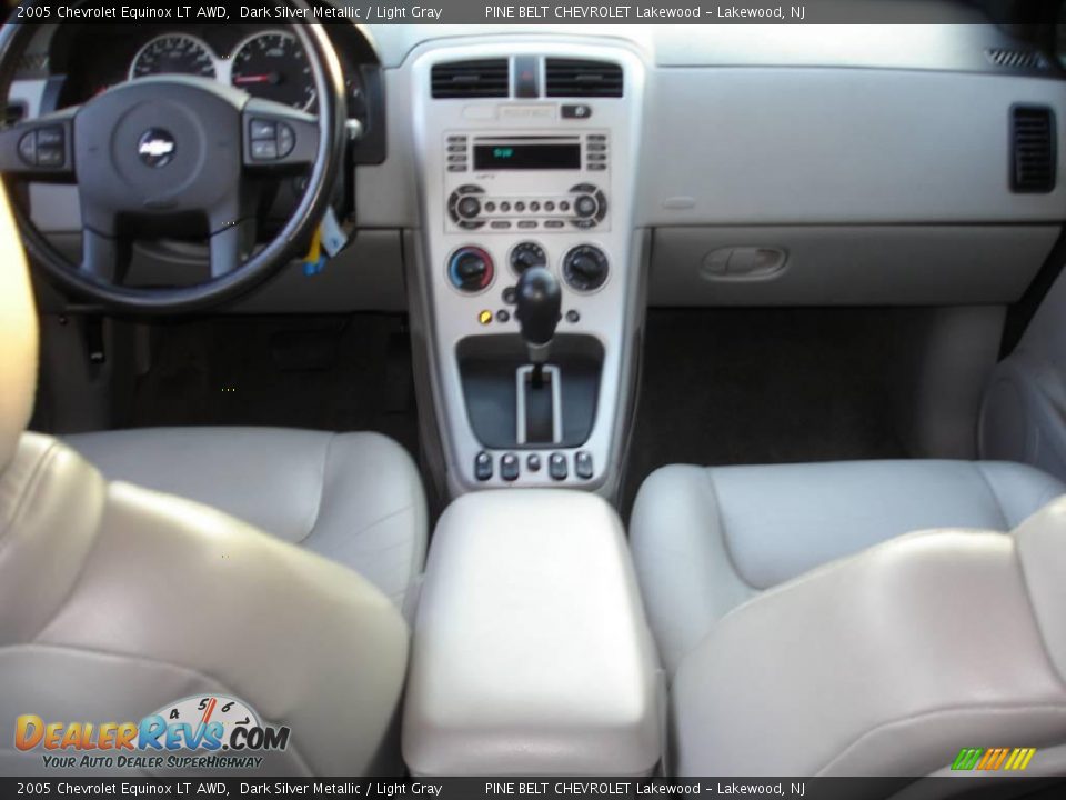 2005 Chevrolet Equinox LT AWD Dark Silver Metallic / Light Gray Photo #10