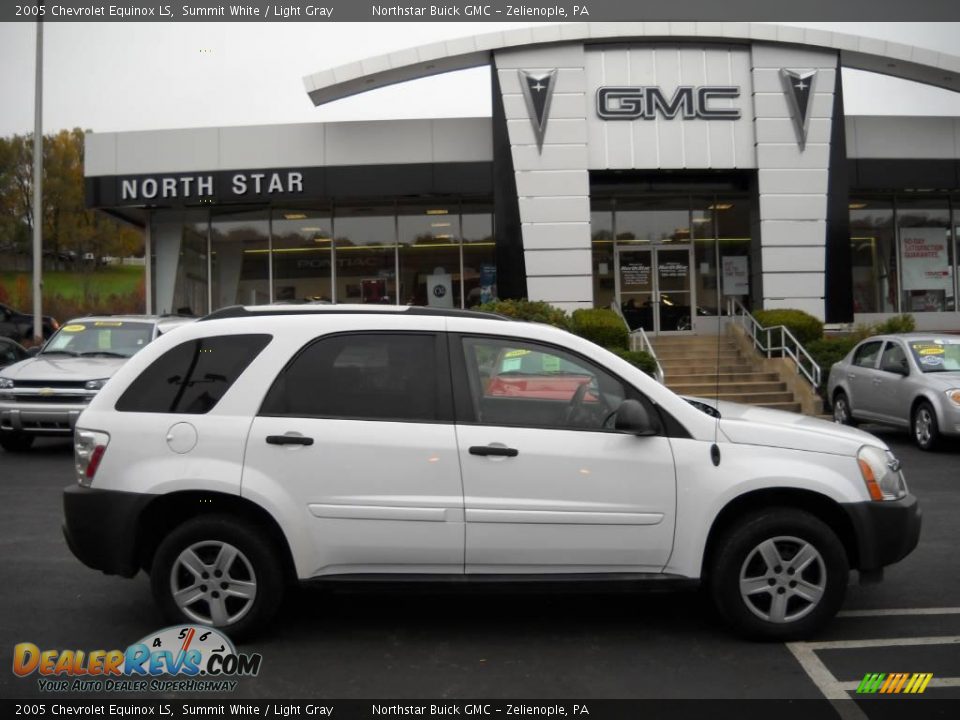 2005 Chevrolet Equinox LS Summit White / Light Gray Photo #1