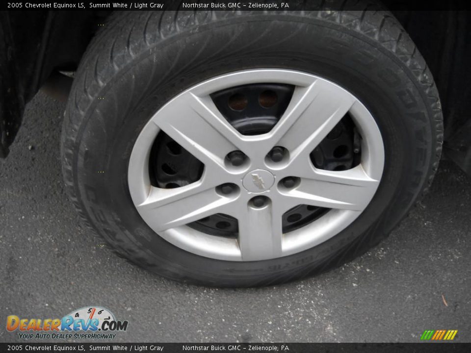 2005 Chevrolet Equinox LS Summit White / Light Gray Photo #16
