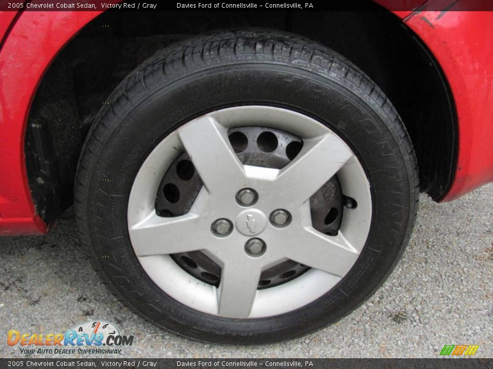 2005 Chevrolet Cobalt Sedan Victory Red / Gray Photo #3
