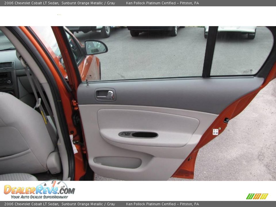 2006 Chevrolet Cobalt LT Sedan Sunburst Orange Metallic / Gray Photo #17