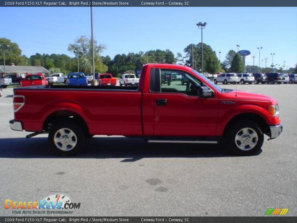 2009 Ford F150 XLT Regular Cab Bright Red / Stone/Medium Stone Photo #4