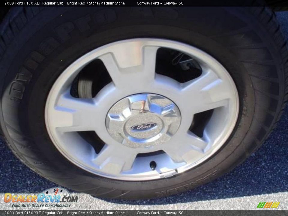 2009 Ford F150 XLT Regular Cab Bright Red / Stone/Medium Stone Photo #9