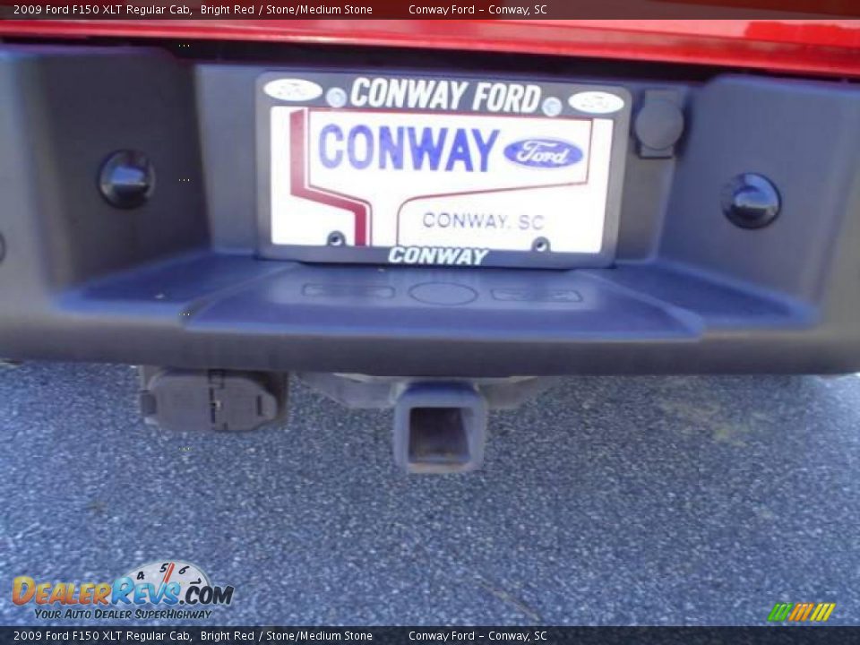 2009 Ford F150 XLT Regular Cab Bright Red / Stone/Medium Stone Photo #15