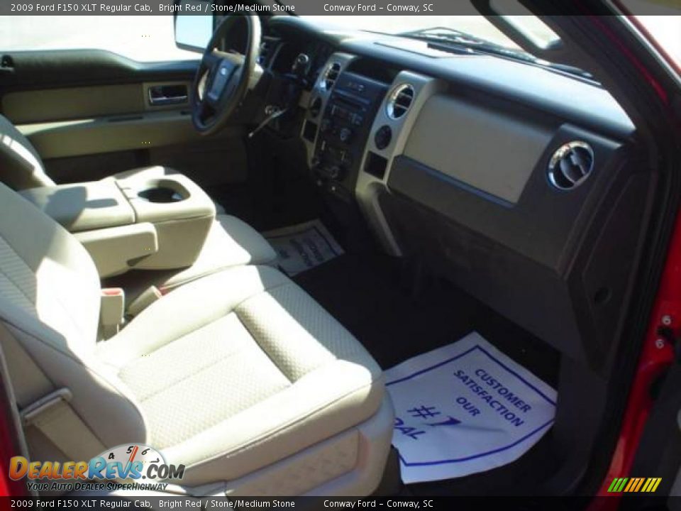 2009 Ford F150 XLT Regular Cab Bright Red / Stone/Medium Stone Photo #19