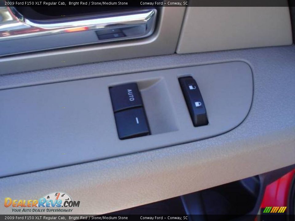 2009 Ford F150 XLT Regular Cab Bright Red / Stone/Medium Stone Photo #23