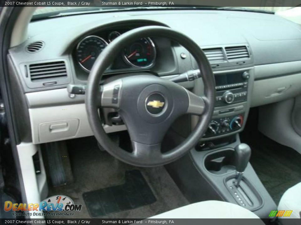 2007 Chevrolet Cobalt LS Coupe Black / Gray Photo #11