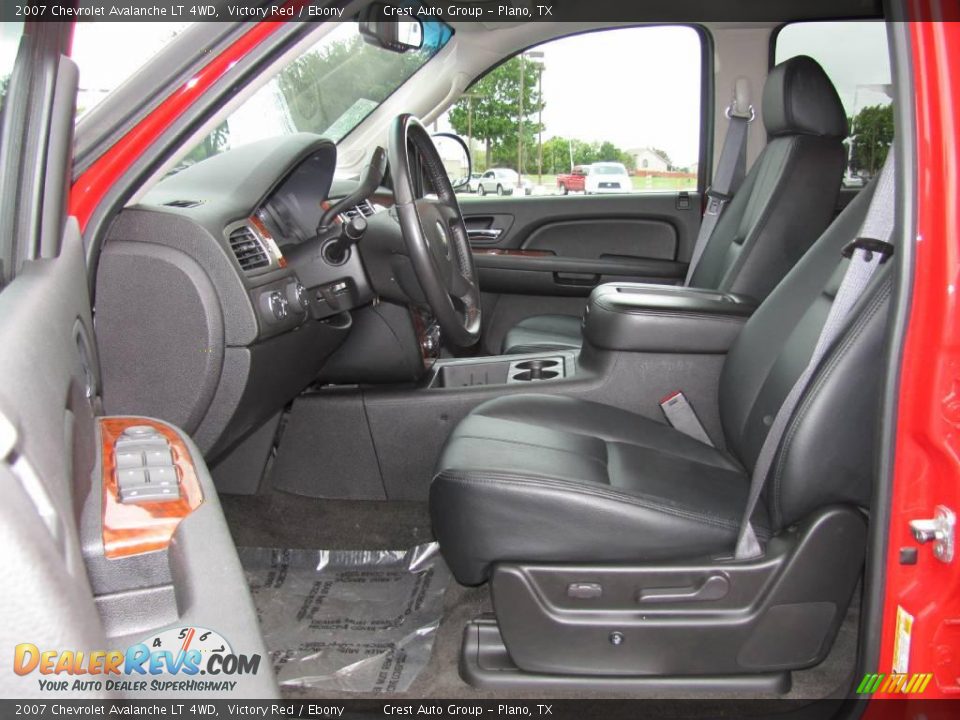 2007 Chevrolet Avalanche LT 4WD Victory Red / Ebony Photo #8