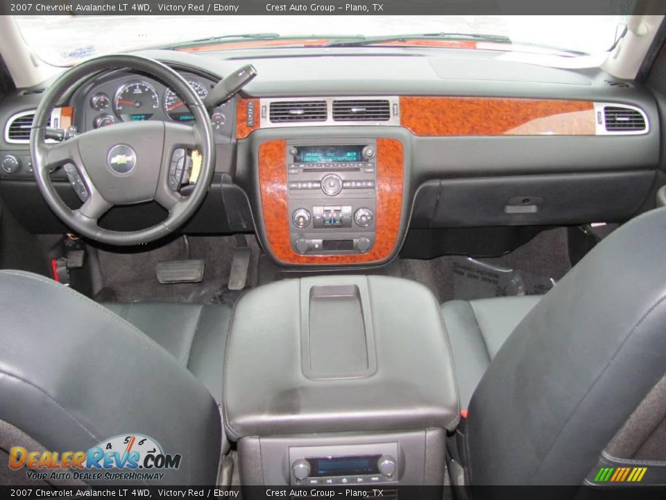 2007 Chevrolet Avalanche LT 4WD Victory Red / Ebony Photo #13