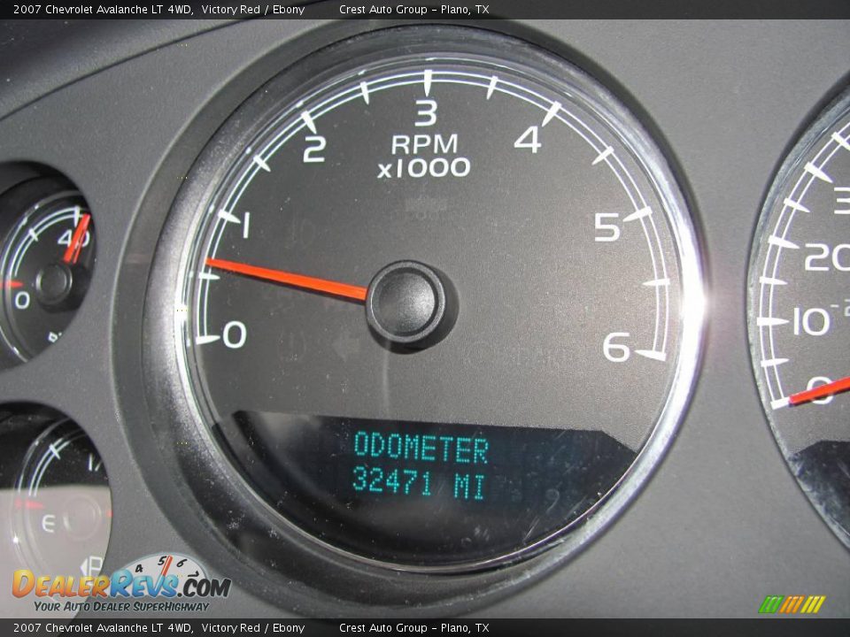 2007 Chevrolet Avalanche LT 4WD Victory Red / Ebony Photo #20