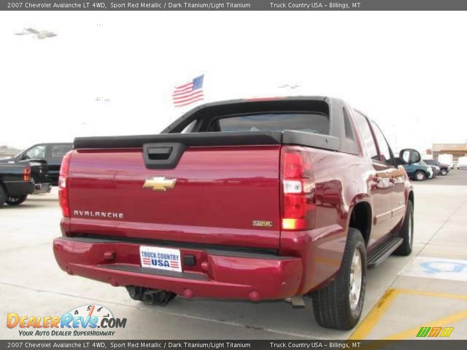 2007 Chevrolet Avalanche LT 4WD Sport Red Metallic / Dark Titanium/Light Titanium Photo #6