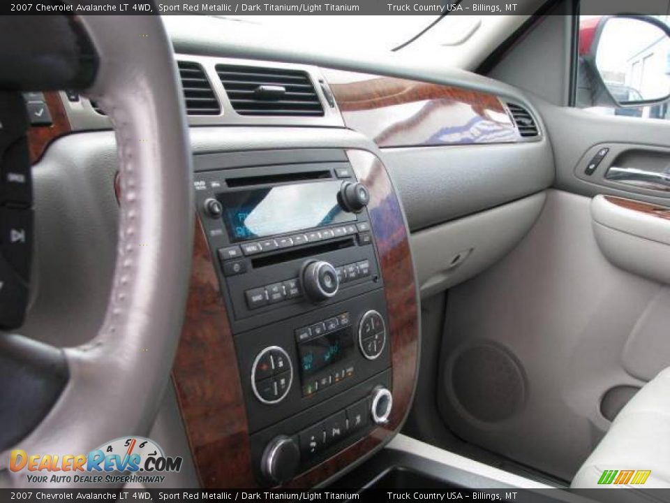 2007 Chevrolet Avalanche LT 4WD Sport Red Metallic / Dark Titanium/Light Titanium Photo #14