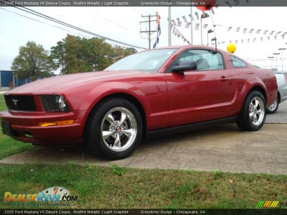 2005 Ford Mustang V6 Deluxe Coupe Redfire Metallic / Light Graphite Photo #2