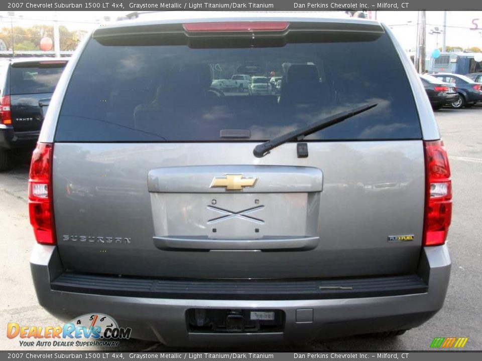 2007 Chevrolet Suburban 1500 LT 4x4 Graystone Metallic / Light Titanium/Dark Titanium Photo #7