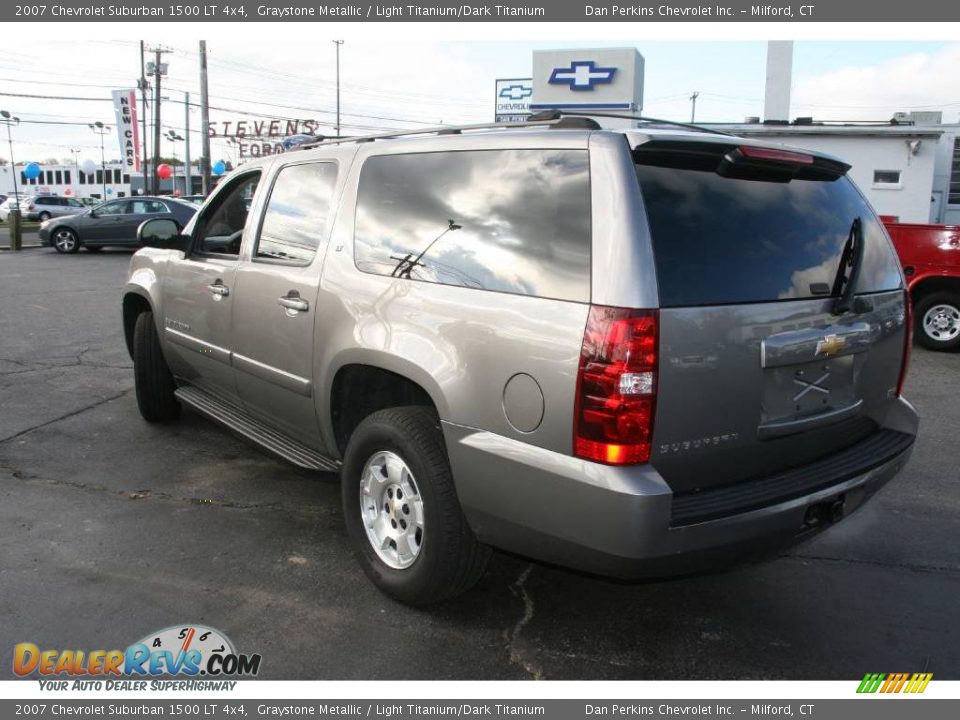 2007 Chevrolet Suburban 1500 LT 4x4 Graystone Metallic / Light Titanium/Dark Titanium Photo #8