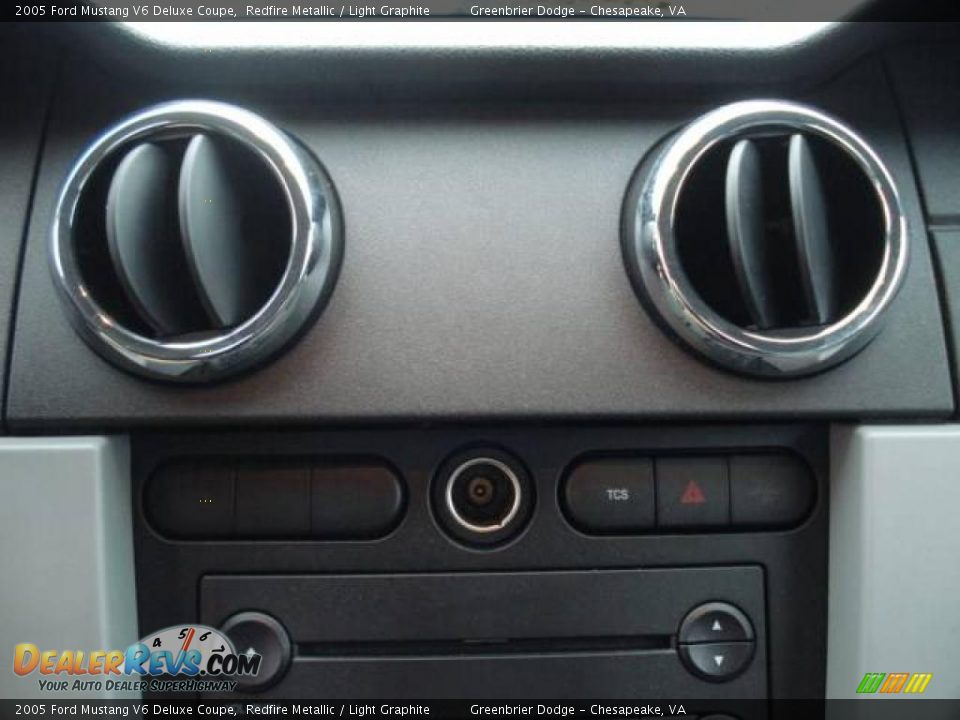 2005 Ford Mustang V6 Deluxe Coupe Redfire Metallic / Light Graphite Photo #20