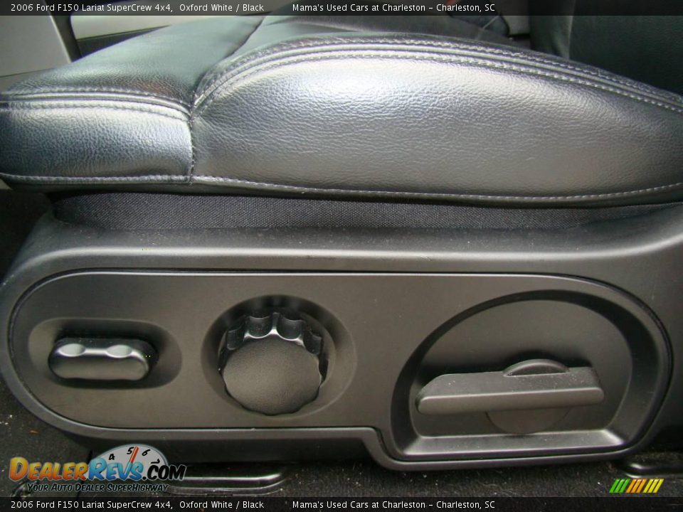 2006 Ford F150 Lariat SuperCrew 4x4 Oxford White / Black Photo #29