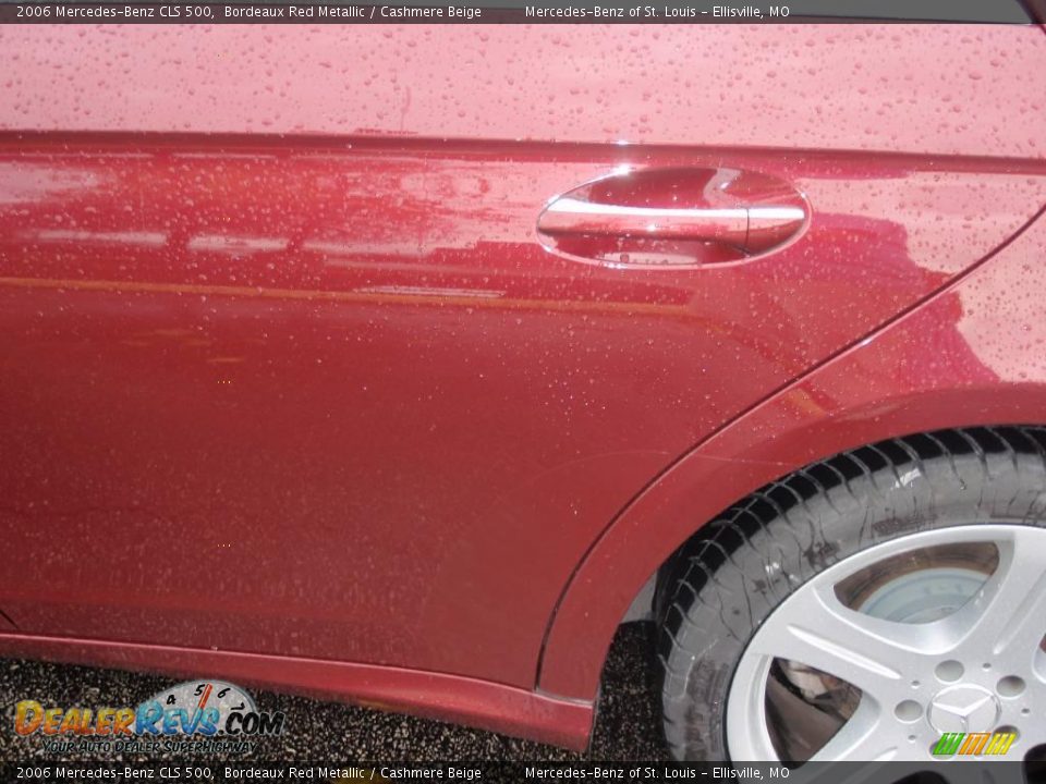 2006 Mercedes-Benz CLS 500 Bordeaux Red Metallic / Cashmere Beige Photo #10