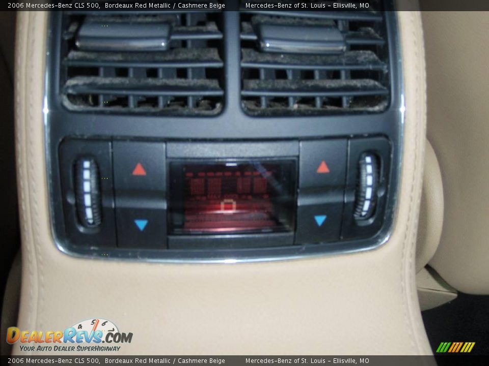 2006 Mercedes-Benz CLS 500 Bordeaux Red Metallic / Cashmere Beige Photo #17