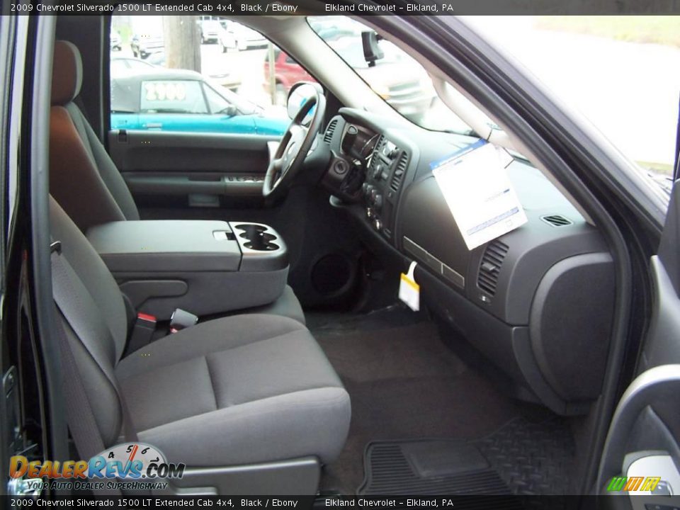 2009 Chevrolet Silverado 1500 LT Extended Cab 4x4 Black / Ebony Photo #13