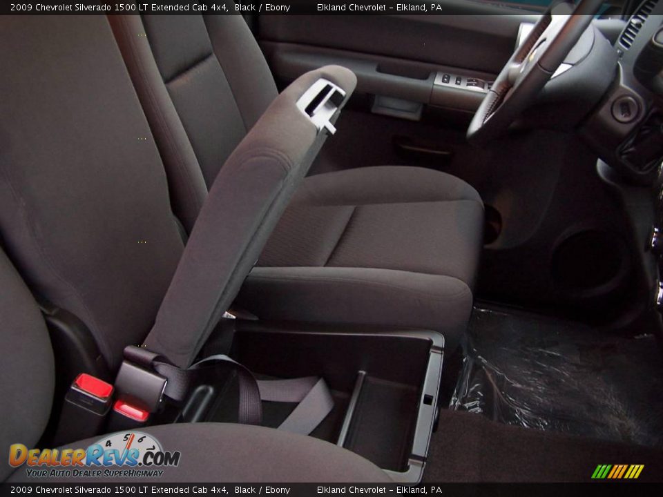 2009 Chevrolet Silverado 1500 LT Extended Cab 4x4 Black / Ebony Photo #18