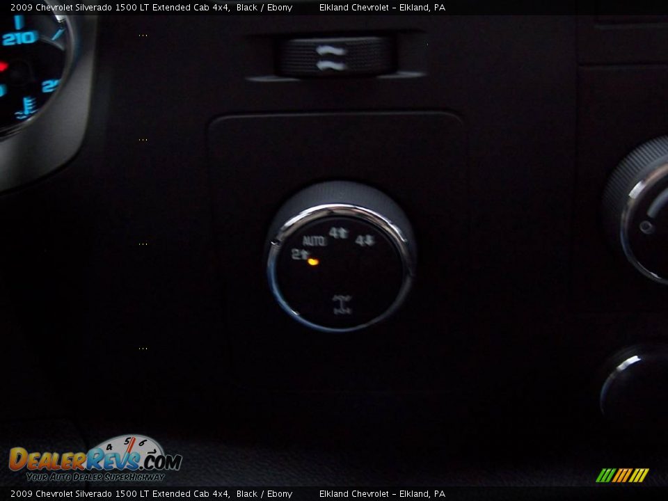 2009 Chevrolet Silverado 1500 LT Extended Cab 4x4 Black / Ebony Photo #22