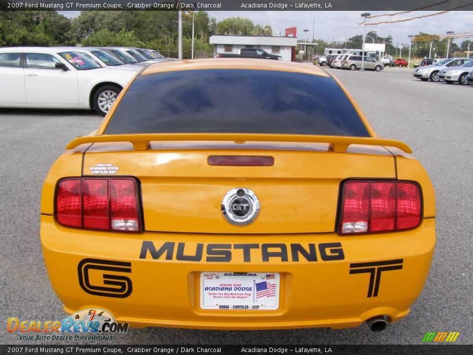 2007 Ford Mustang GT Premium Coupe Grabber Orange / Dark Charcoal Photo #4