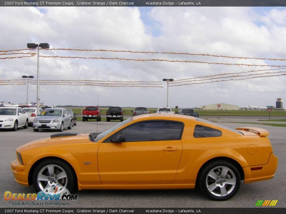 2007 Ford Mustang GT Premium Coupe Grabber Orange / Dark Charcoal Photo #6