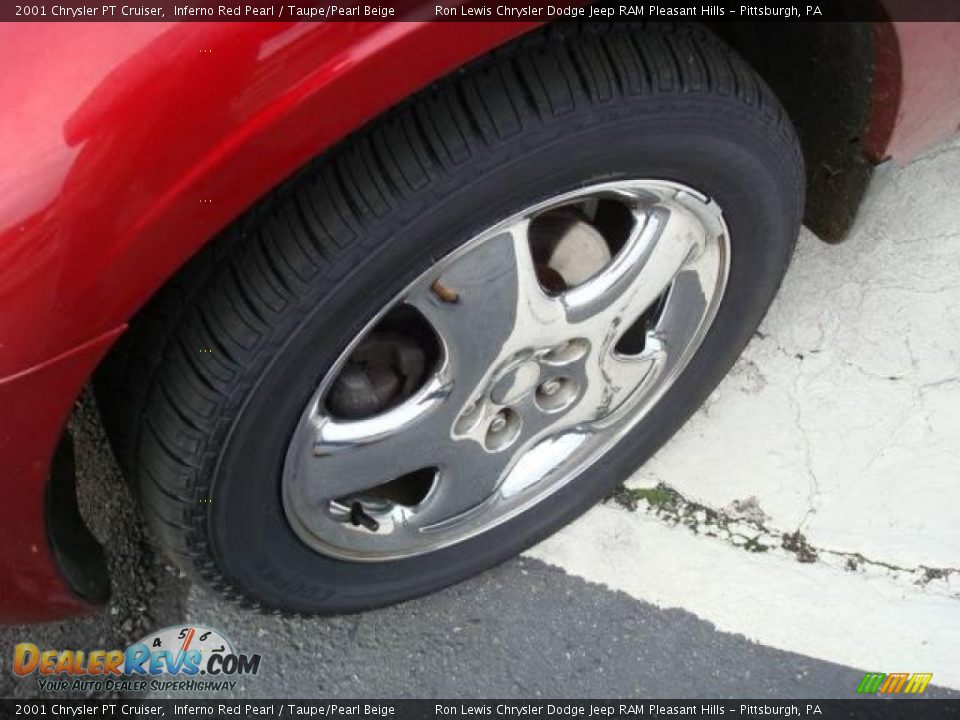 2001 Chrysler PT Cruiser Inferno Red Pearl / Taupe/Pearl Beige Photo #9