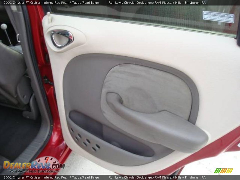 2001 Chrysler PT Cruiser Inferno Red Pearl / Taupe/Pearl Beige Photo #17