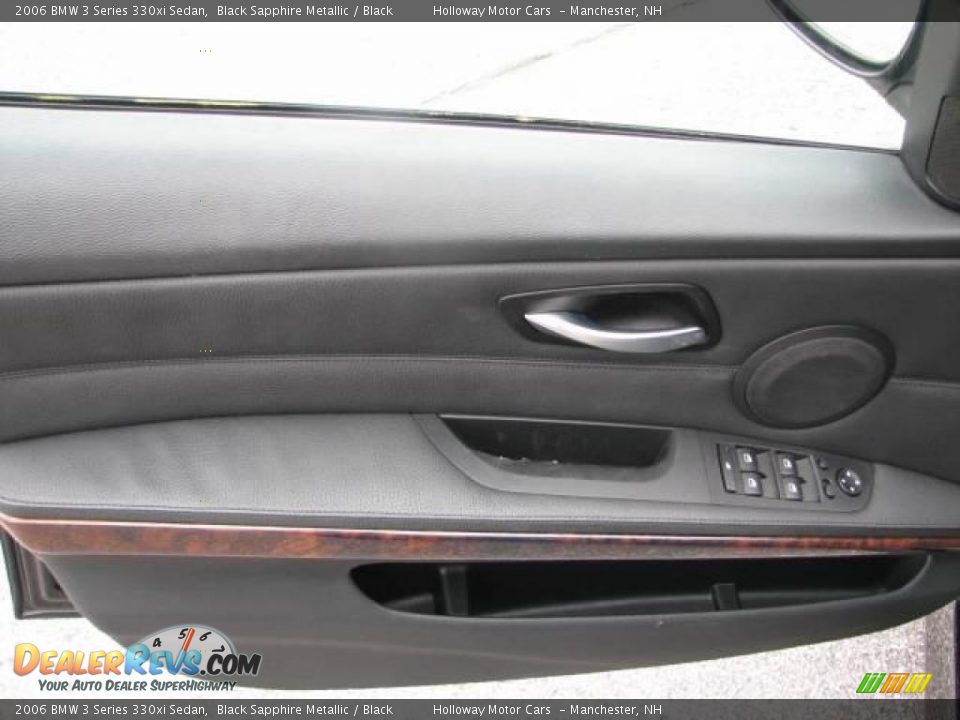 2006 BMW 3 Series 330xi Sedan Black Sapphire Metallic / Black Photo #8