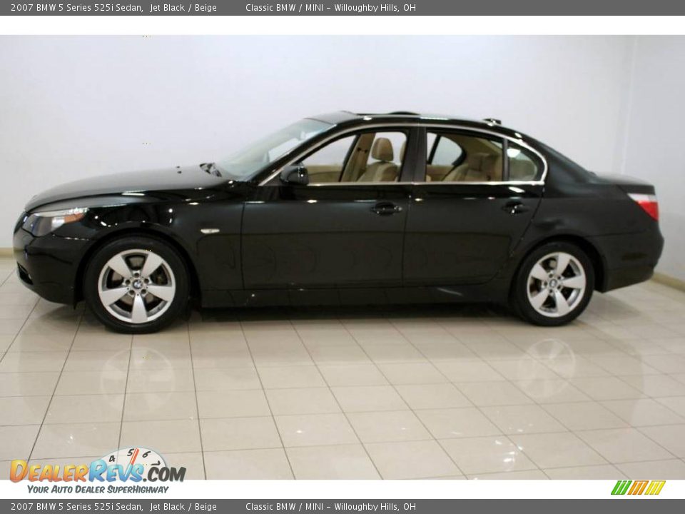 2007 BMW 5 Series 525i Sedan Jet Black / Beige Photo #4