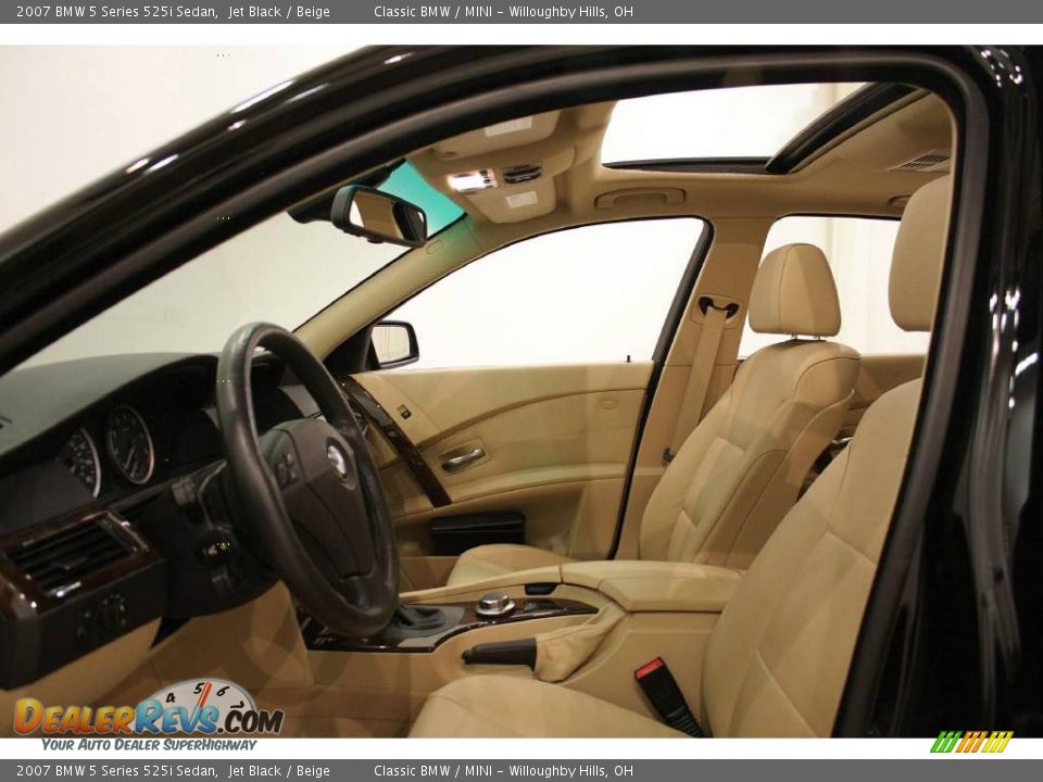 2007 BMW 5 Series 525i Sedan Jet Black / Beige Photo #9