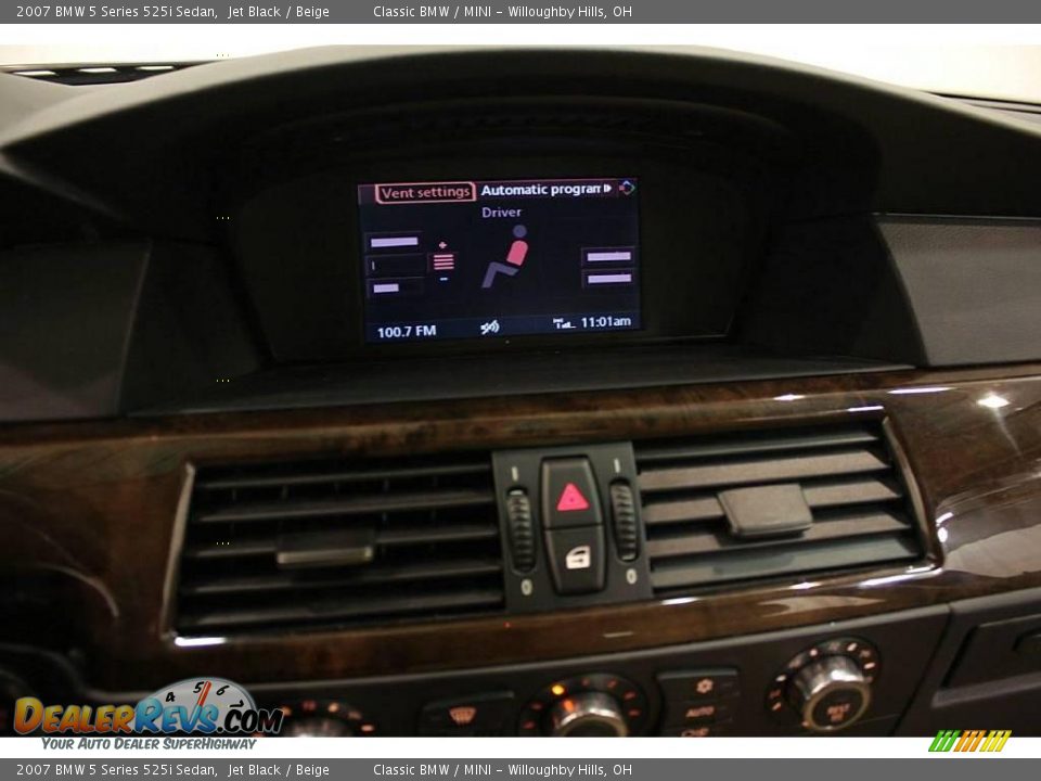 2007 BMW 5 Series 525i Sedan Jet Black / Beige Photo #16