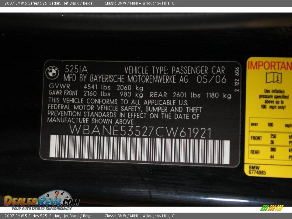 2007 BMW 5 Series 525i Sedan Jet Black / Beige Photo #30