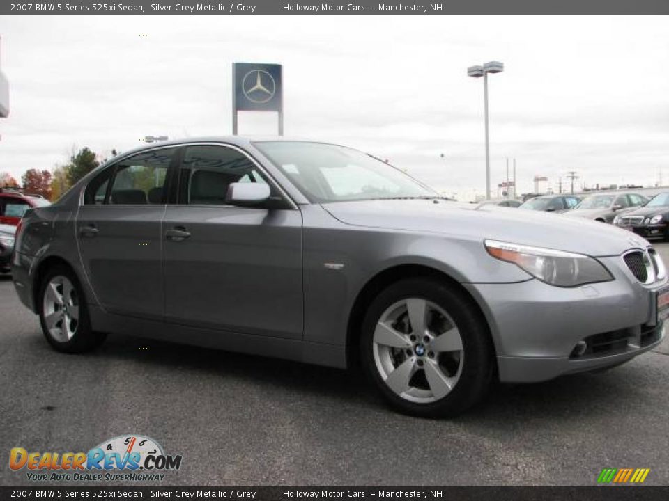 2007 BMW 5 Series 525xi Sedan Silver Grey Metallic / Grey Photo #3