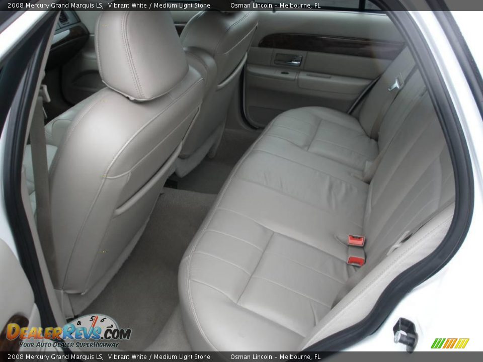 2008 Mercury Grand Marquis LS Vibrant White / Medium Light Stone Photo #13